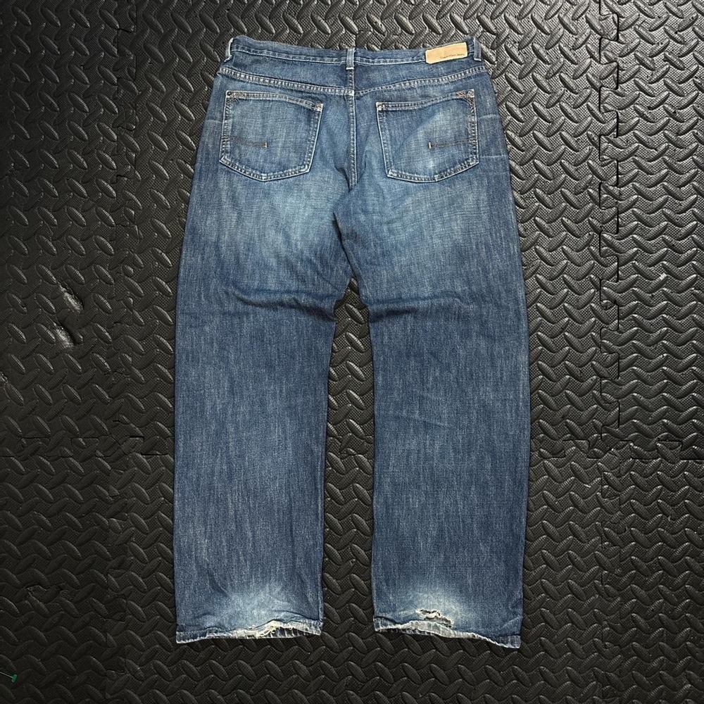 Sick calvin klein blue denim jeans with a baggy fit